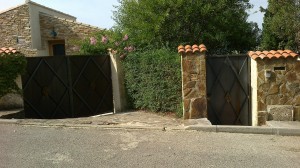 fabriquant portail et portillon dans votre département. Ferronnier VAR, ferronnerie portail porte. Faufer, Fabrice Fauchier. Ferronnier le pradet. Fabrication sur mesures